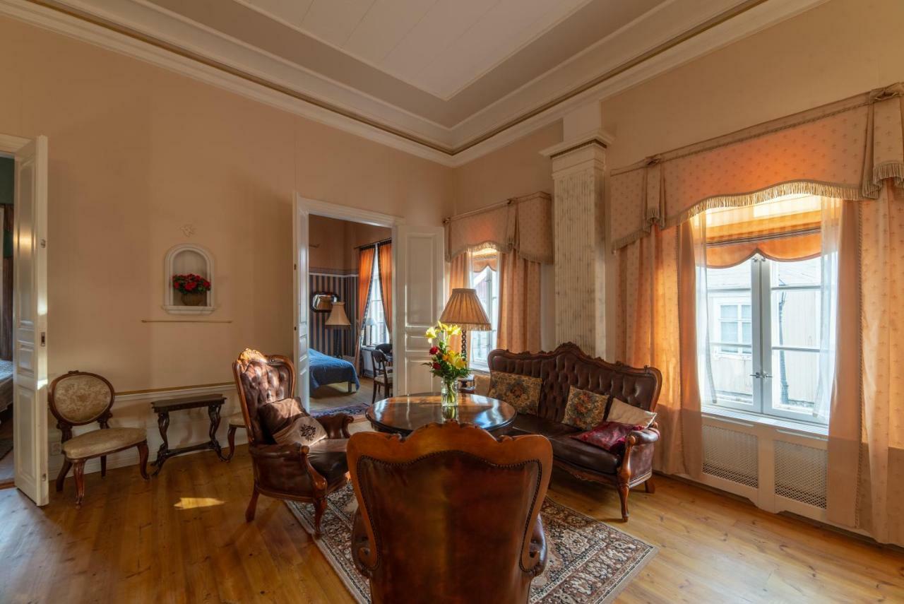 Wanha Kartano Hotel Kokkola  Luaran gambar